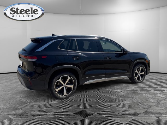 New 2026 Volkswagen Tiguan SE FWD image 5