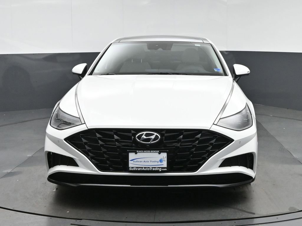Used 2023 Hyundai Sonata Limited w/ Preferred Accessory Package FWD image 2