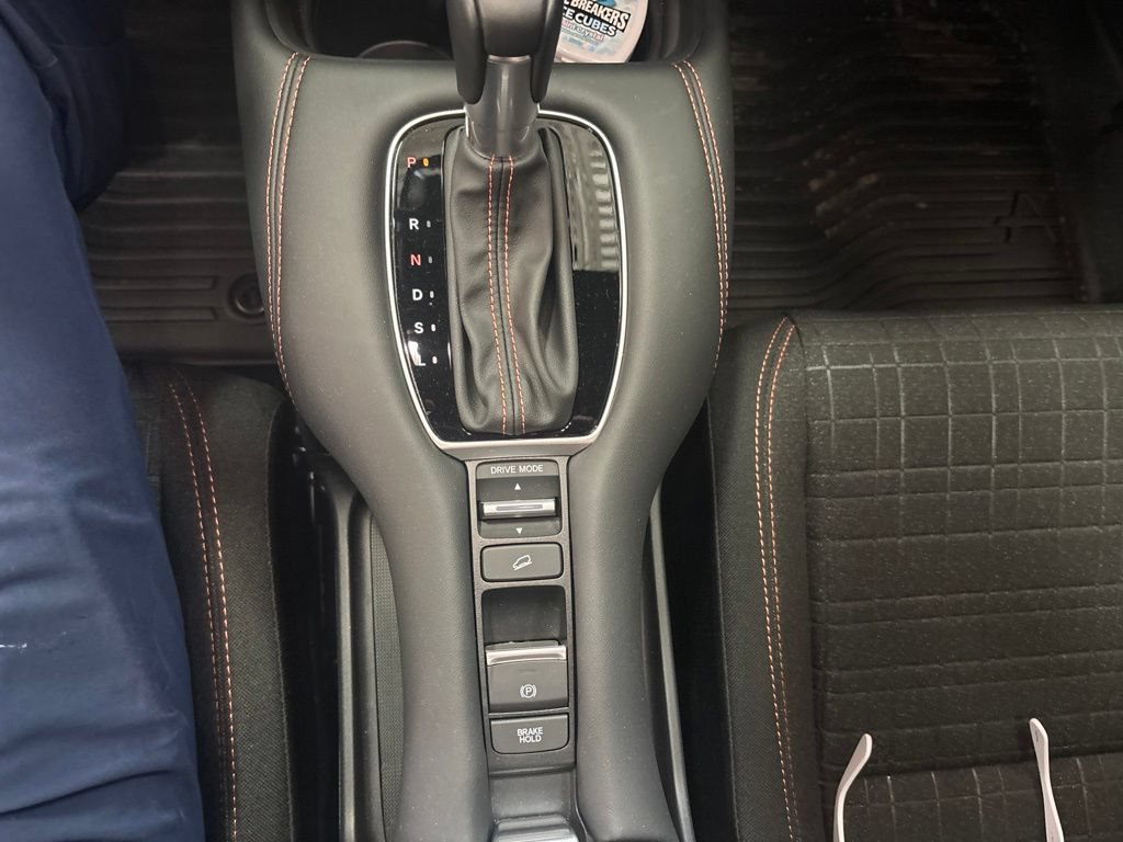 Used 2025 Honda HR-V Sport image 16