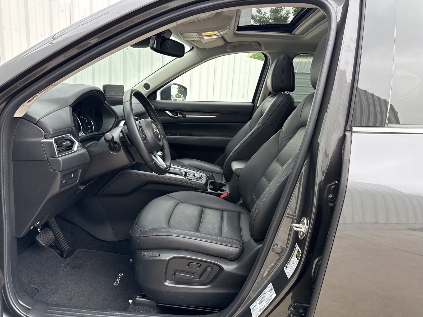 Used 2023 MAZDA CX-5 AWD 2.5 S w/ Premium Plus Pkg image 10