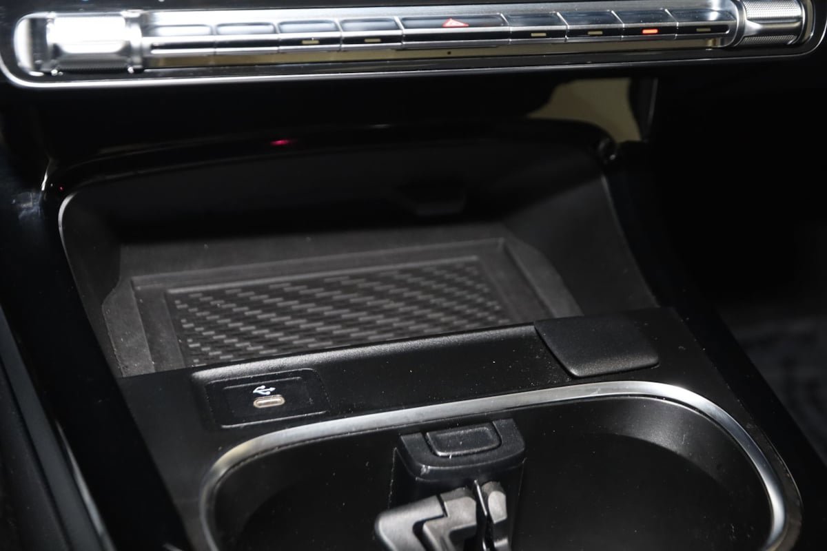Used 2025 Mercedes-Benz CLA 250 4MATIC image 35