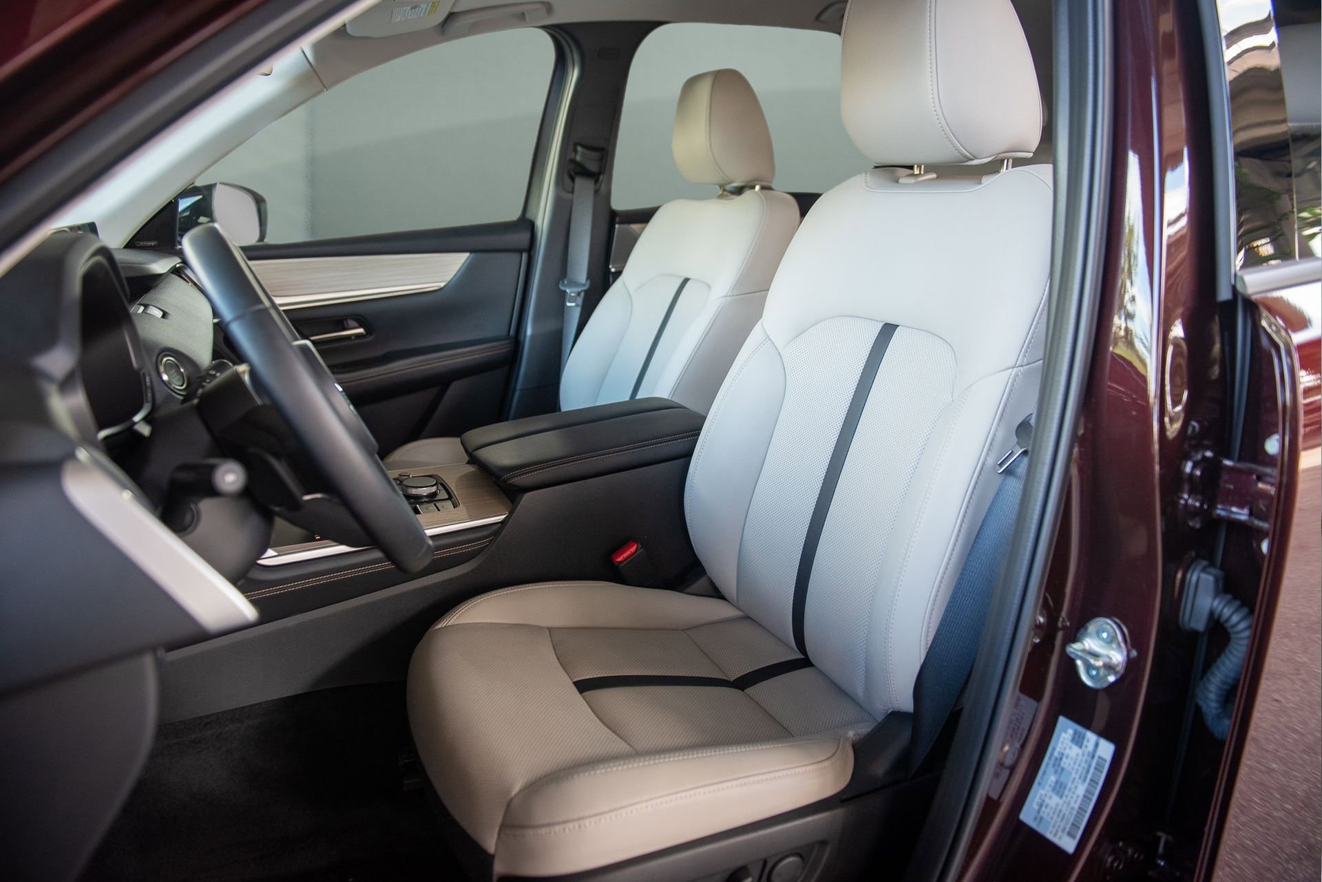 Used 2025 MAZDA CX-90 3.3 Turbo w/ Premium Sport Pkg image 15