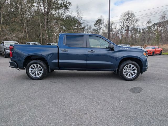 Used 2023 Chevrolet Silverado 1500 Custom image 3