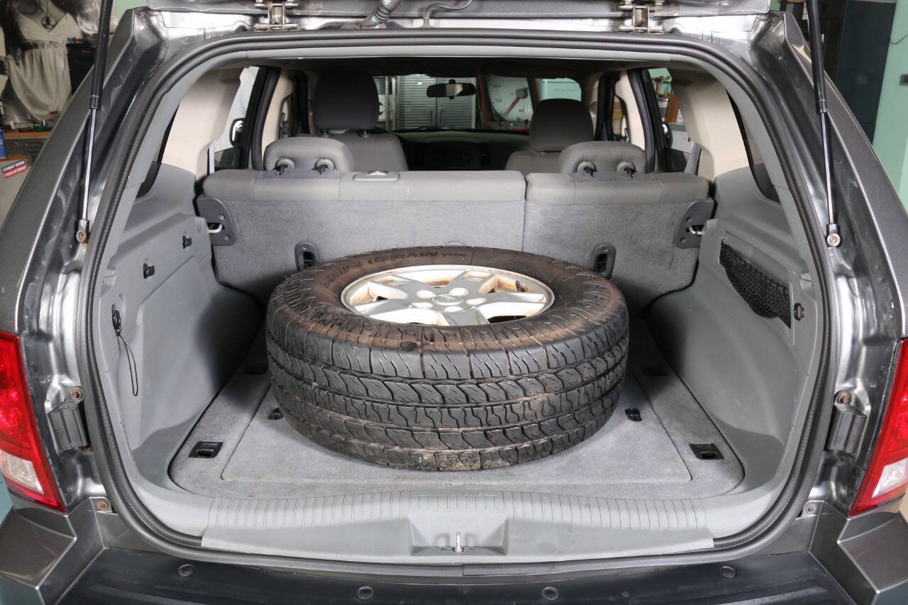 Used 2007 Jeep Grand Cherokee Laredo AWD/4WD image 25