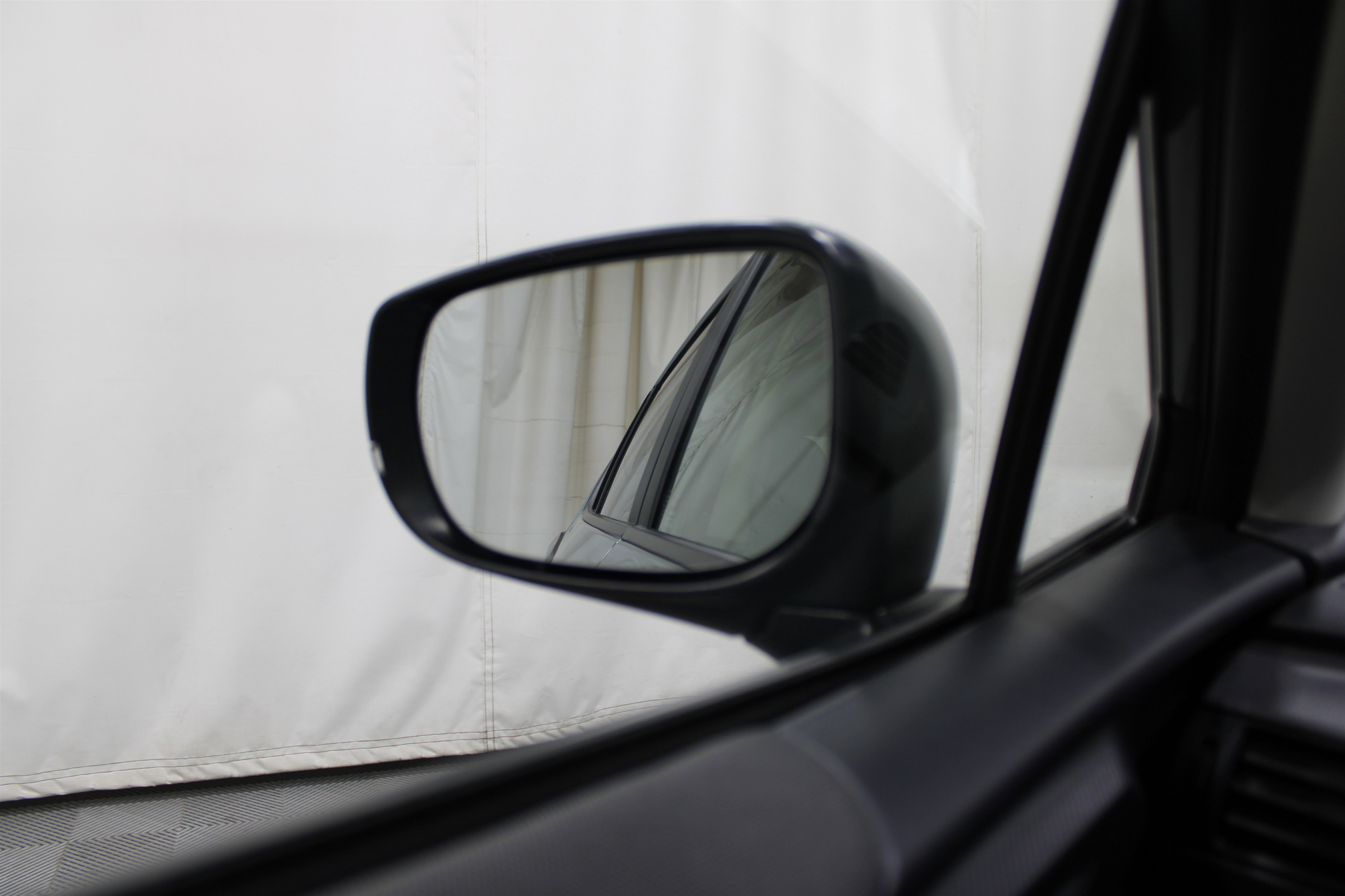 Used 2025 Subaru Crosstrek 2.0i Premium image 12