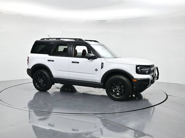Used 2025 Ford Bronco Sport Outer Banks w/ Sasquatch Outer Banks Package AWD/4WD image 3