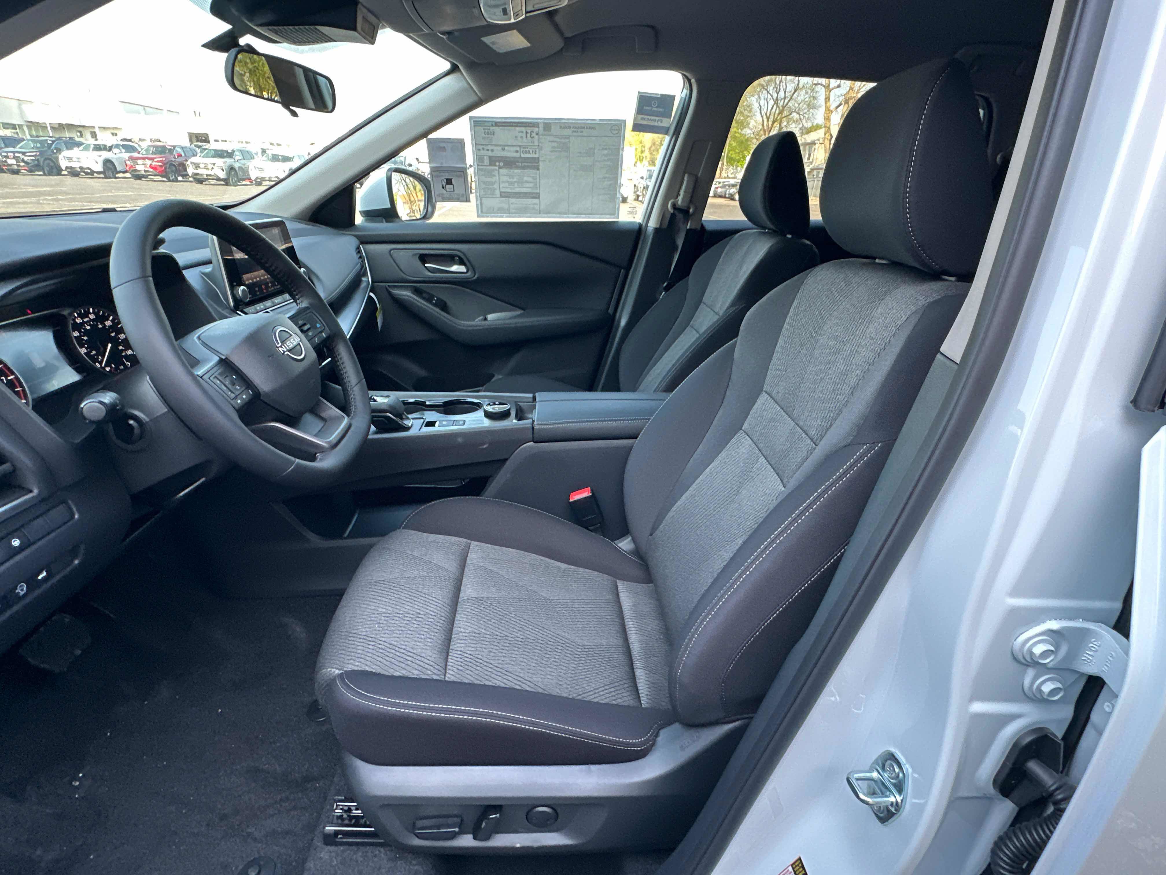New 2026 Nissan Rogue SV AWD/4WD image 24