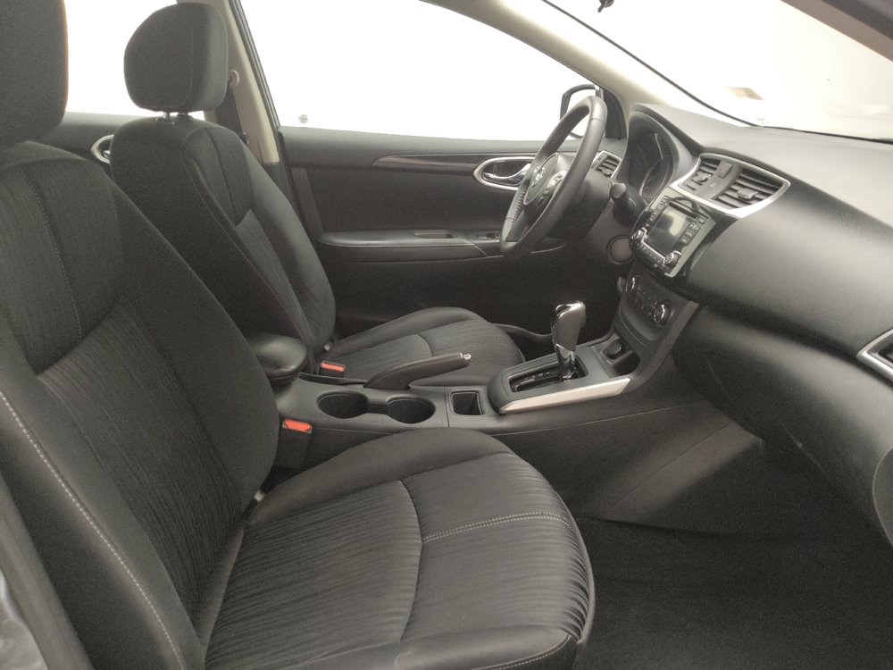 Used 2017 Nissan Sentra SV FWD image 21