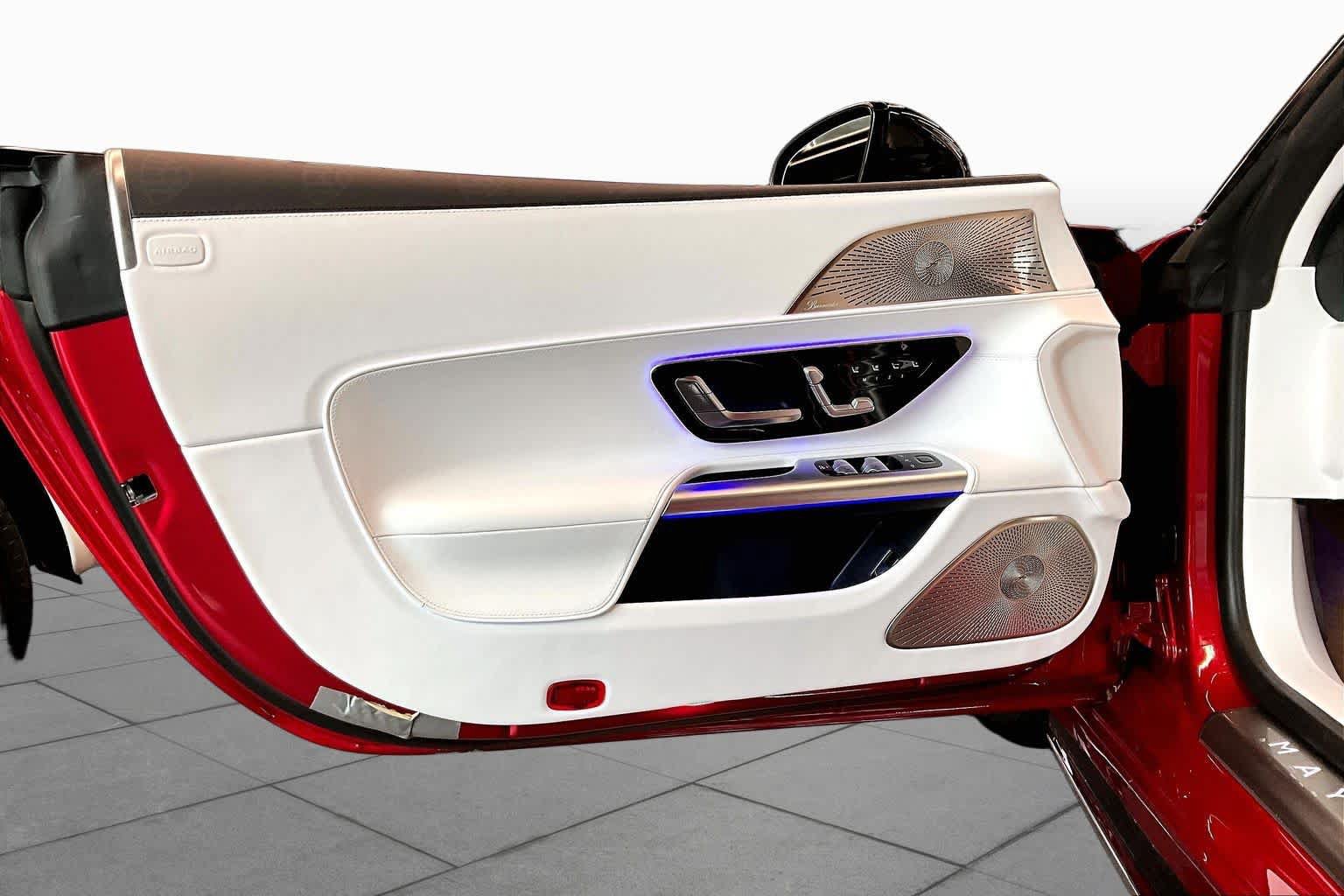 New 2026 Mercedes-Benz Maybach SL 680 image 9