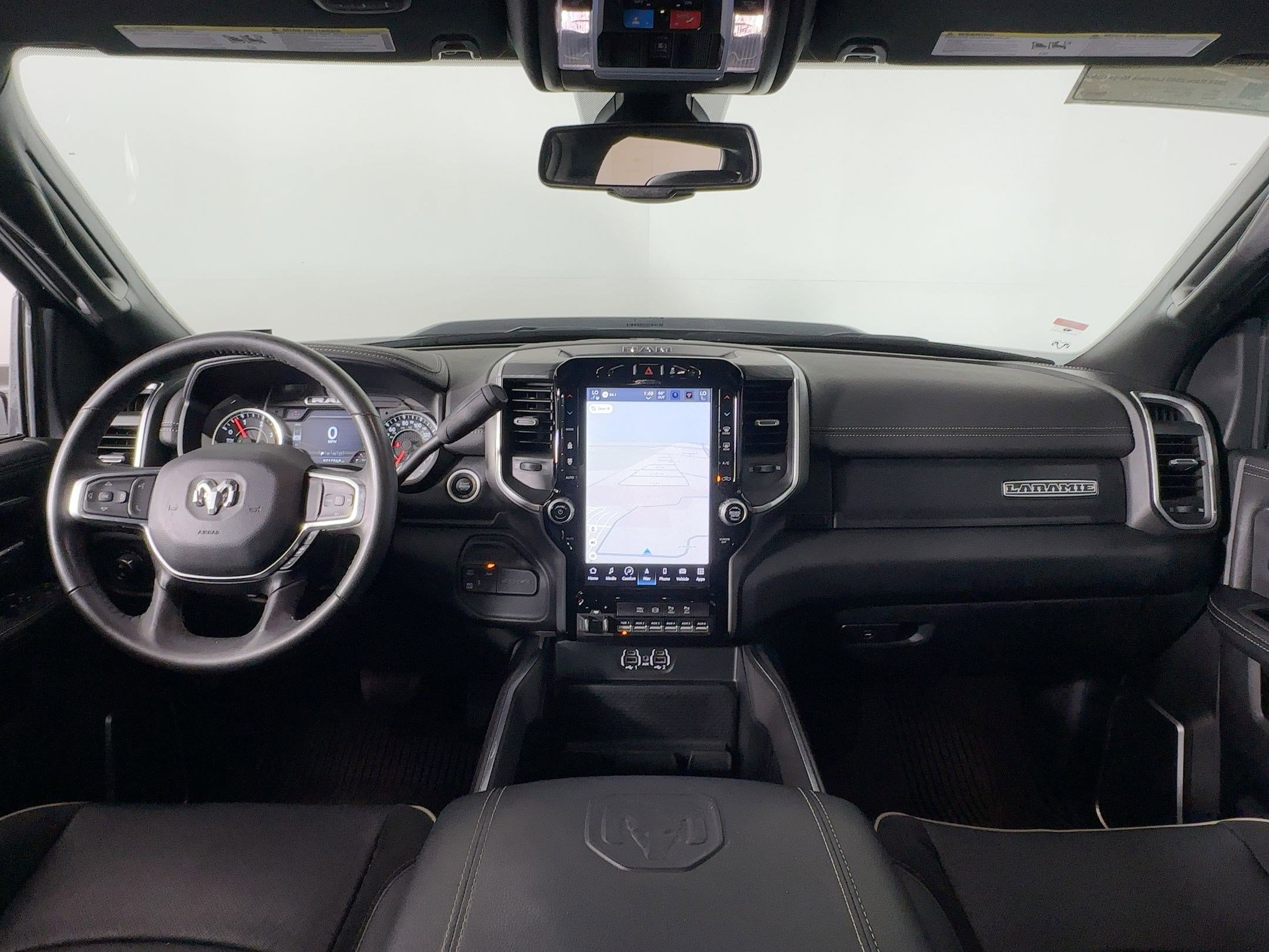 Used 2024 RAM 2500 Laramie w/ Sport Appearance Package image 15