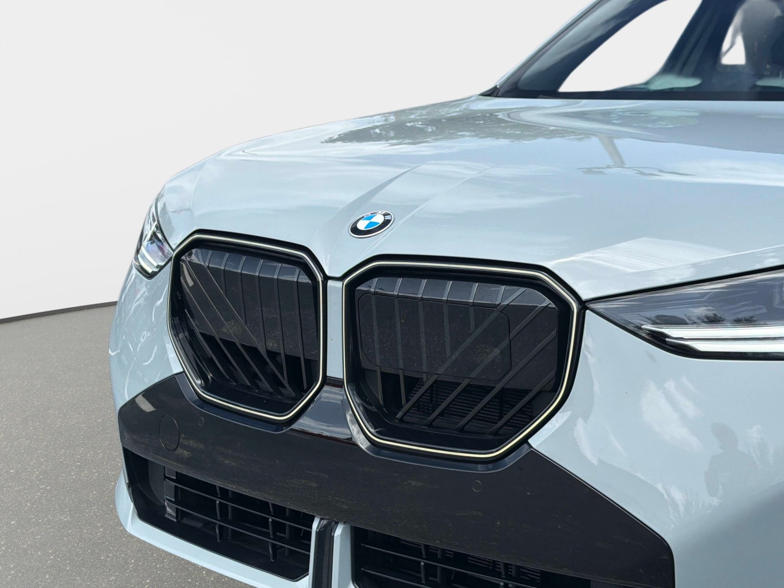 Used 2026 BMW X3 xDrive30i w/ M Sport Package AWD/4WD image 11
