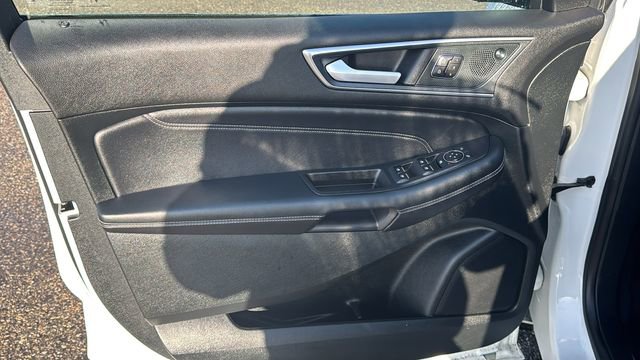 Certified 2024 Ford Edge Titanium w/ Equipment Group 301A image 10
