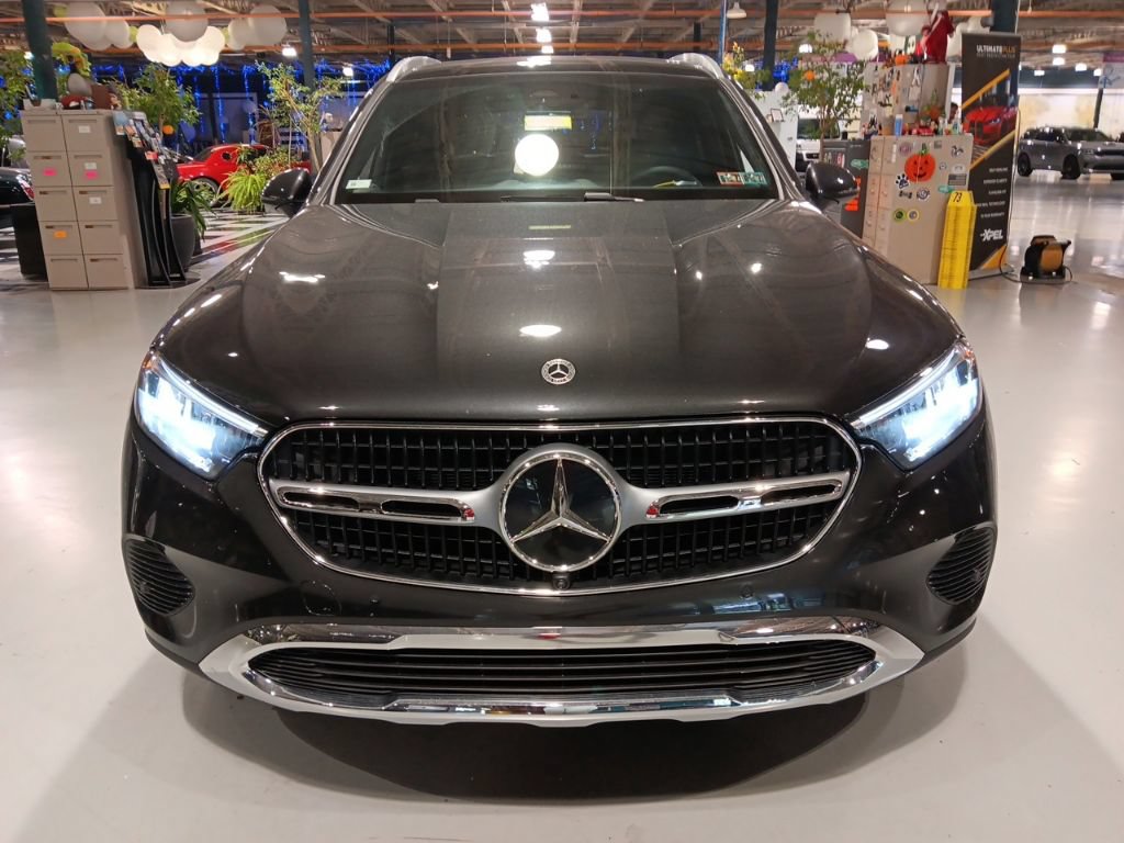 Used 2026 Mercedes-Benz GLC 300 4MATIC image 10