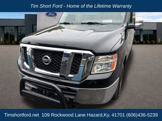 Used 2016 Nissan NV 3500 SV RWD image 4
