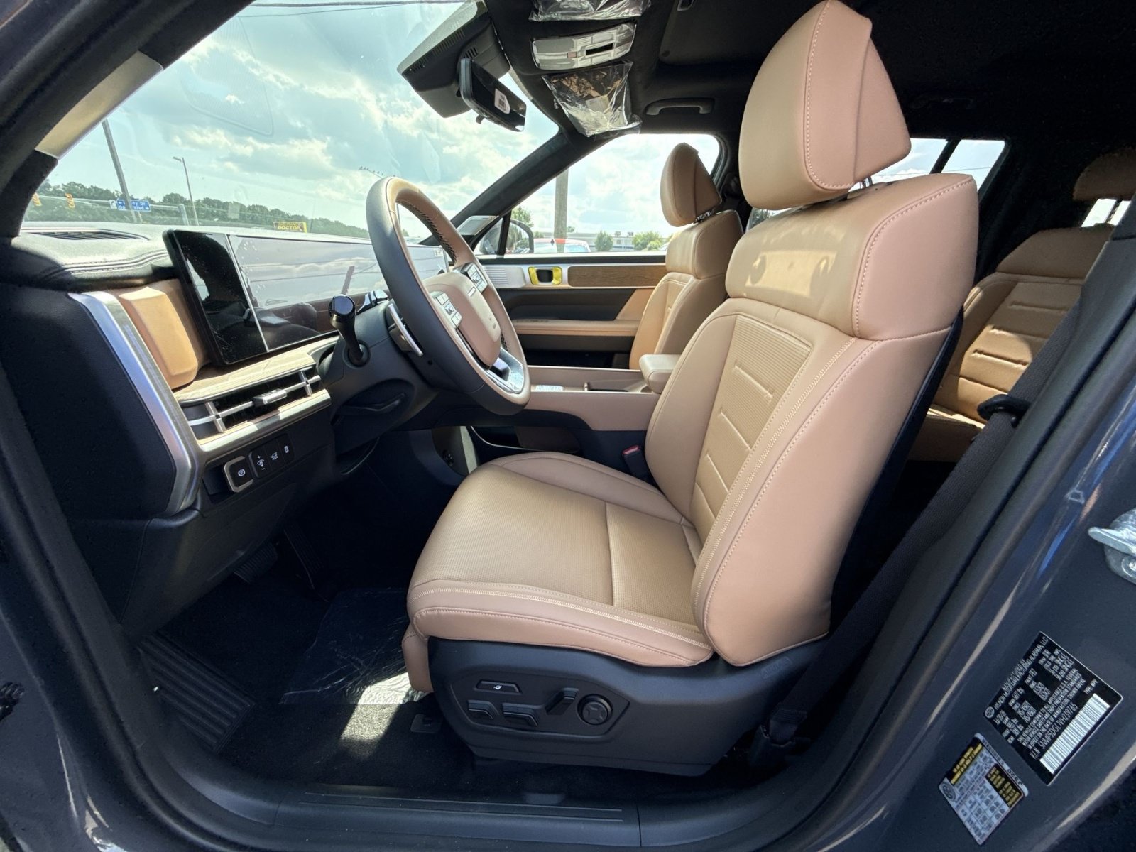 New 2027 Hyundai Santa Fe Calligraphy AWD/4WD image 13
