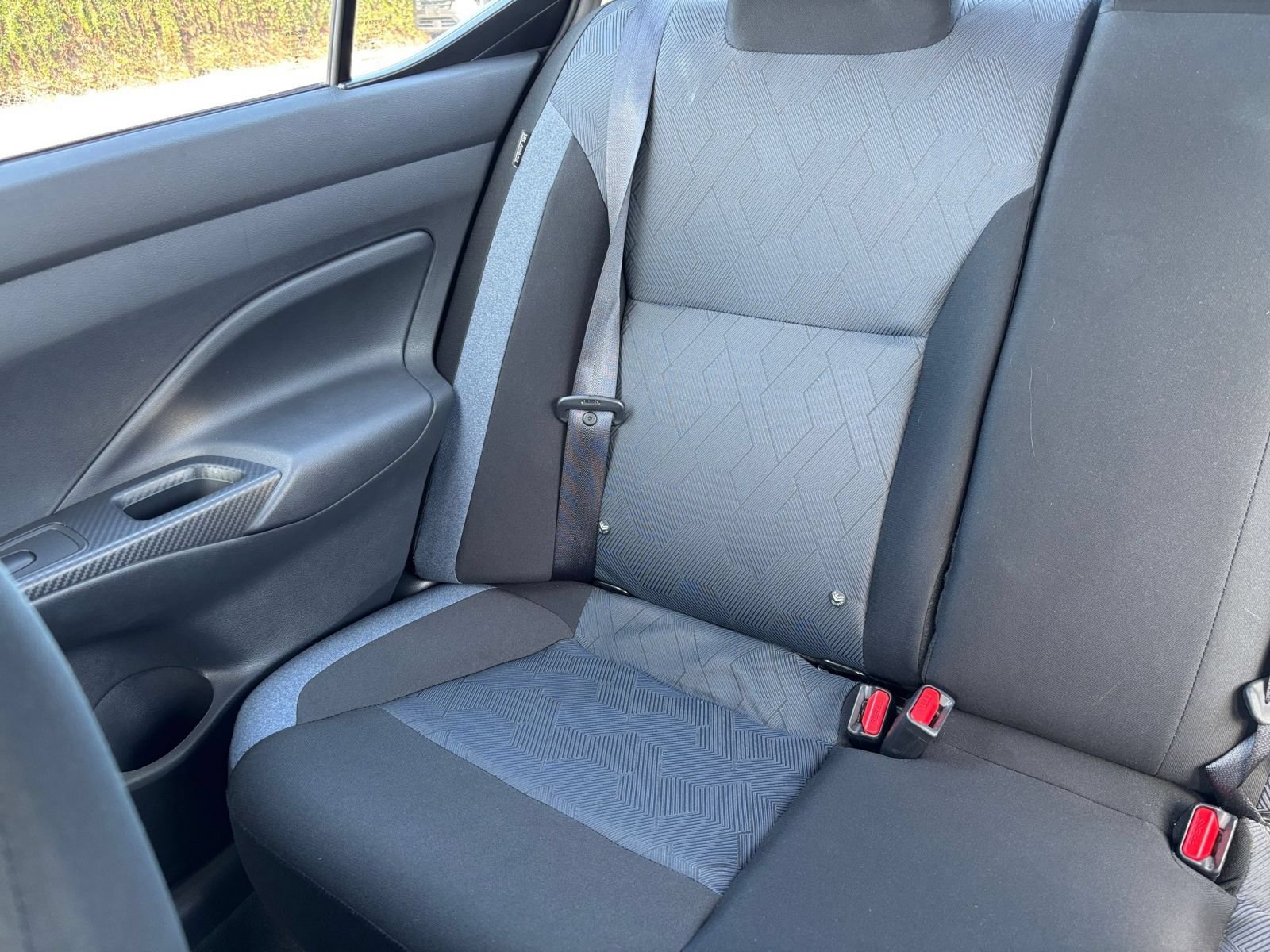 Used 2025 Nissan Versa SV FWD image 36