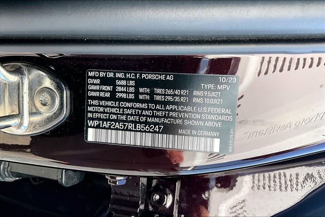 Used 2024 Porsche Macan GTS image 6