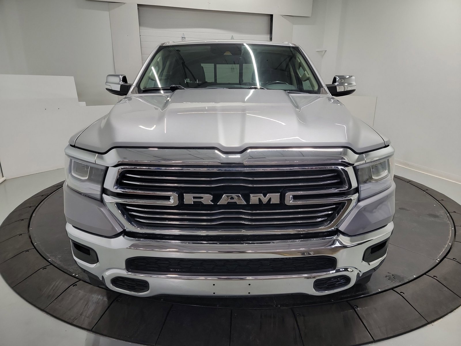 Used 2021 RAM 1500 Laramie image 2