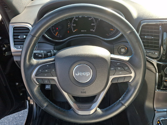Used 2019 Jeep Grand Cherokee Laredo AWD/4WD image 21