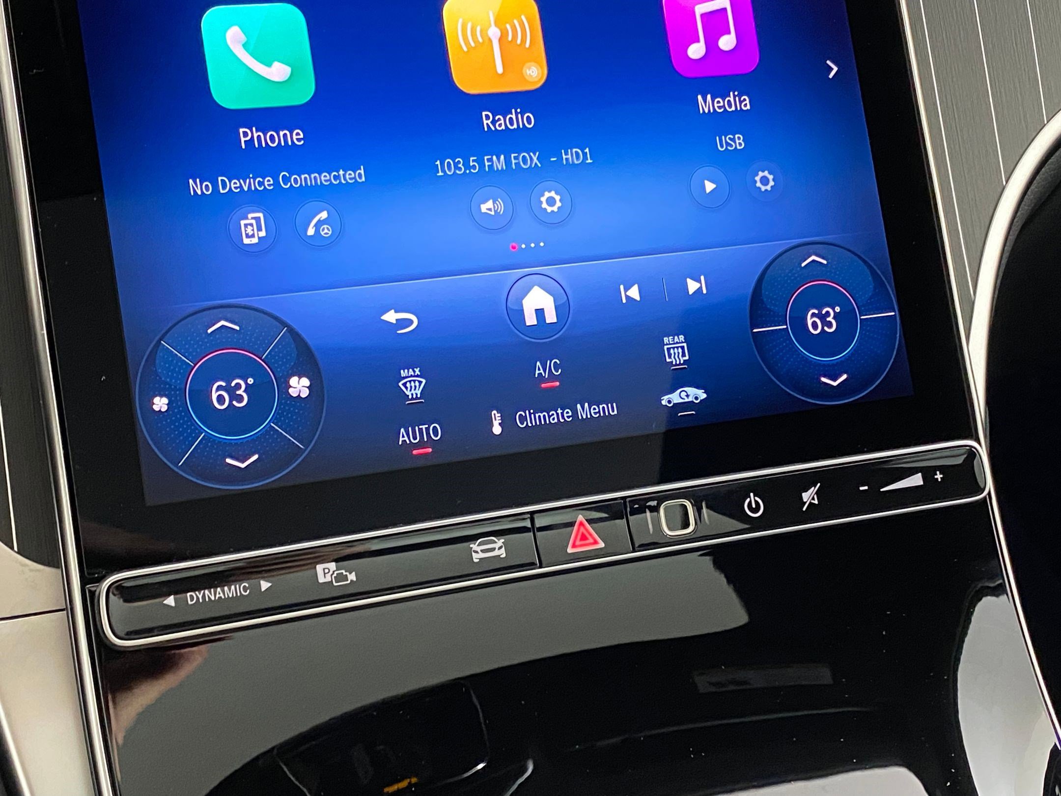 Used 2026 Mercedes-Benz GLC 300 4MATIC image 26