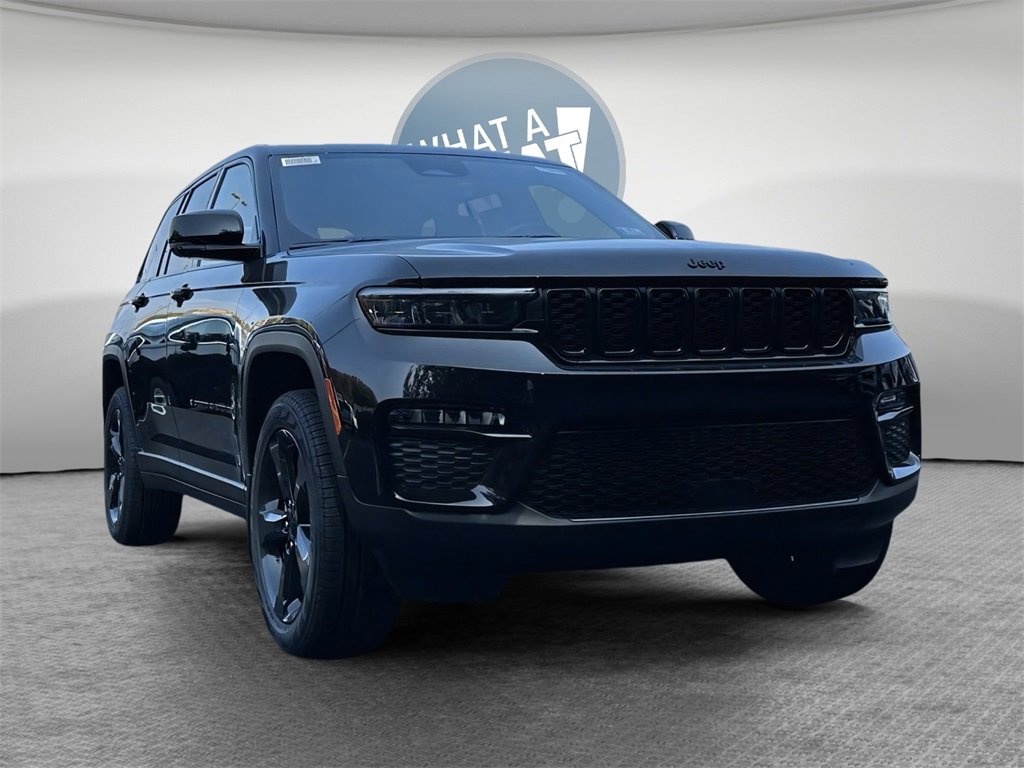 New 2025 Jeep Grand Cherokee Limited w/ Black Appearance Package image 30