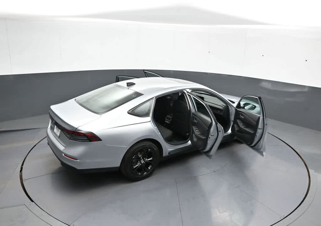 Certified 2025 Honda Accord SE image 54