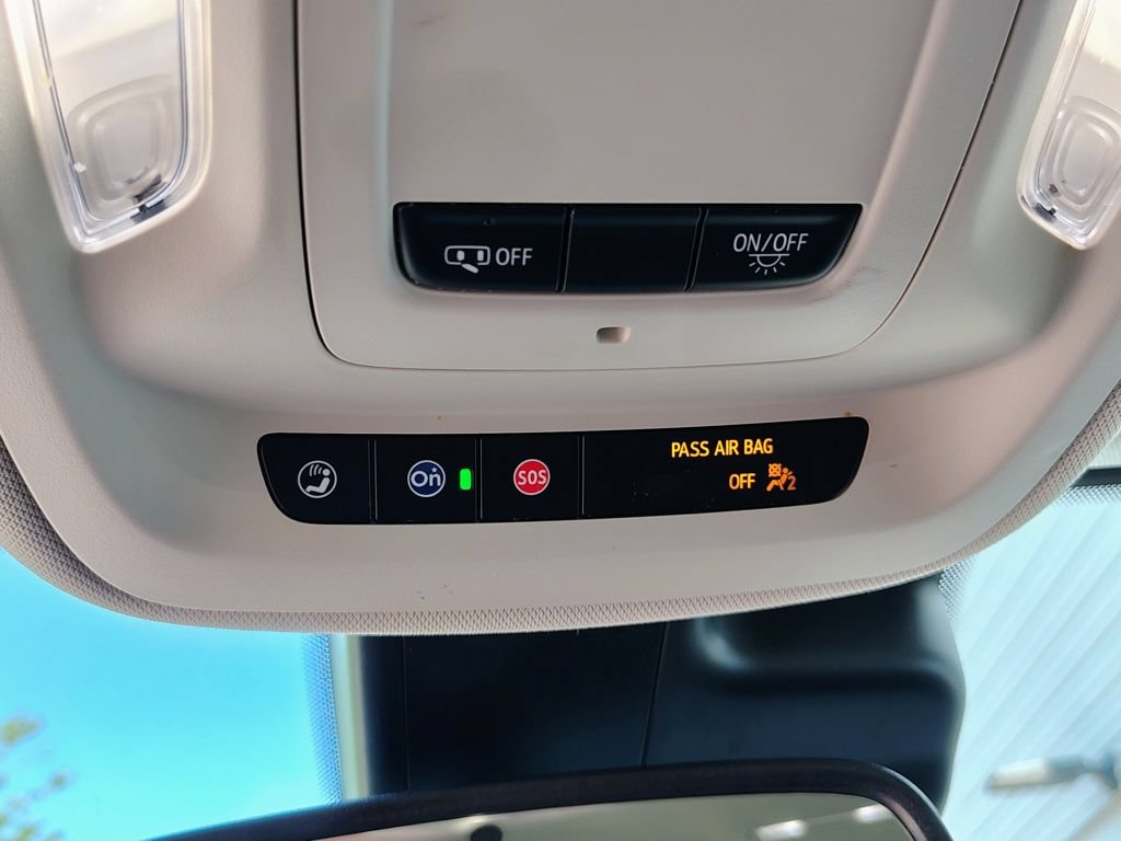 Certified 2021 Buick Envision Essence AWD/4WD image 27