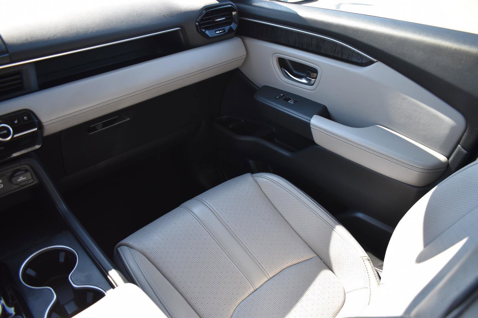 Used 2023 Honda Pilot Elite image 22