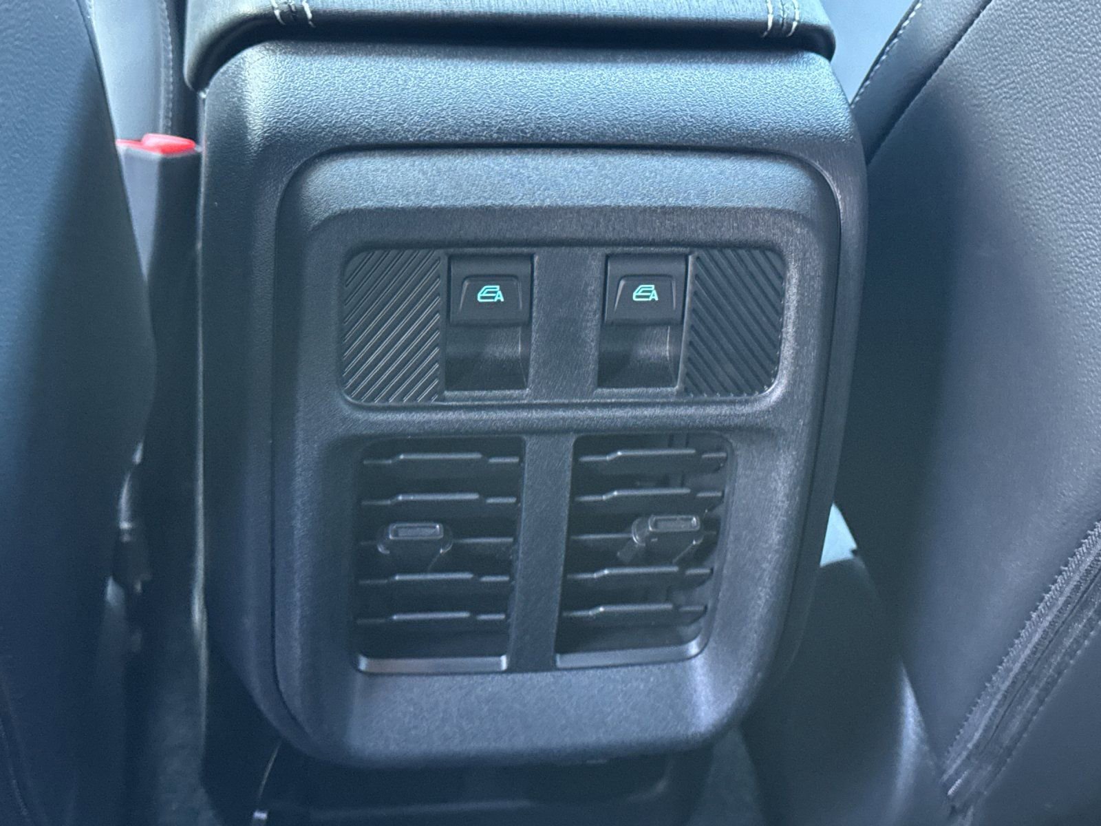 New 2026 Ford Bronco Outer Banks w/ Sasquatch Package image 13