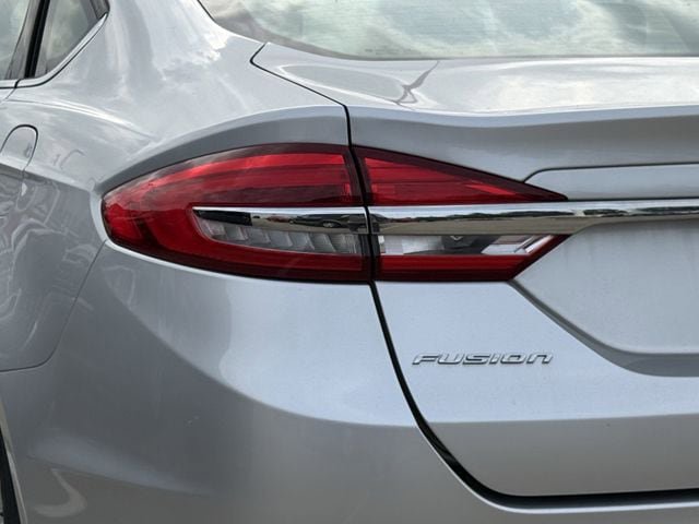 Used 2018 Ford Fusion S FWD image 6