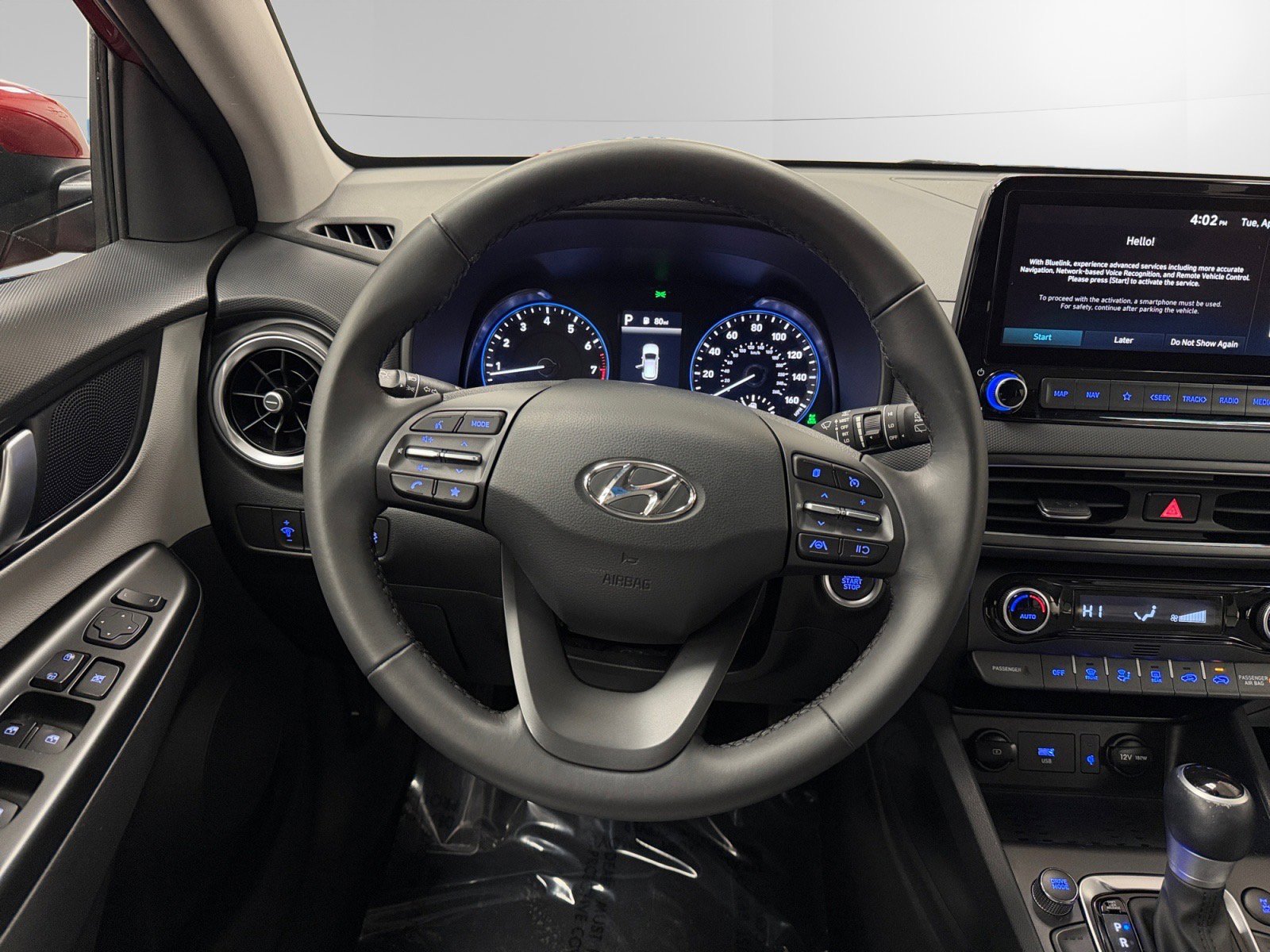 Used 2023 Hyundai Kona SEL w/ Convenience Package image 12