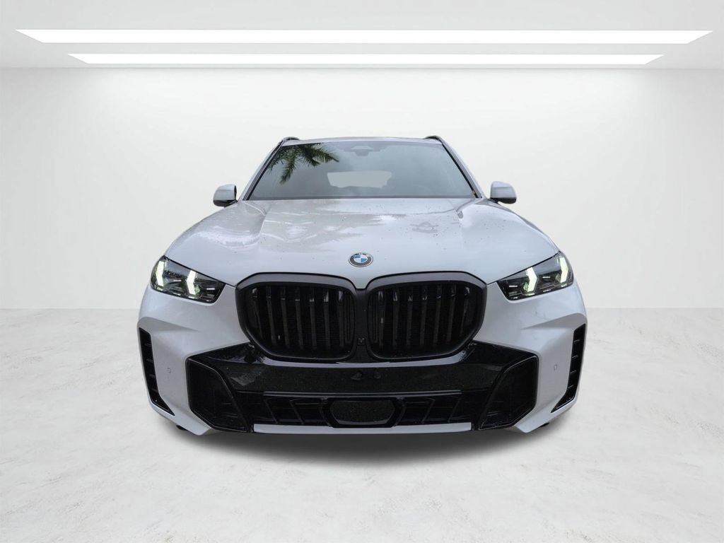 New 2026 BMW X5 xDrive40i w/ M Sport Package AWD/4WD image 9