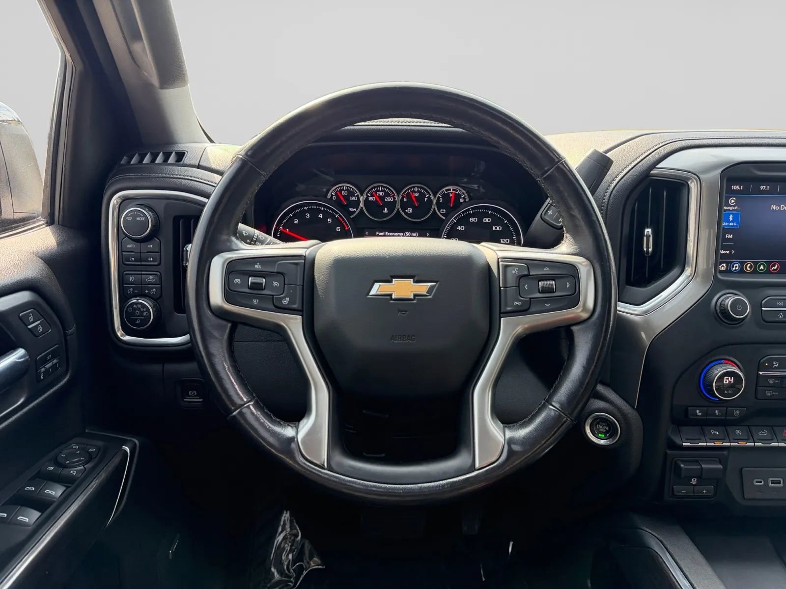 Used 2021 Chevrolet Silverado 1500 LTZ image 22