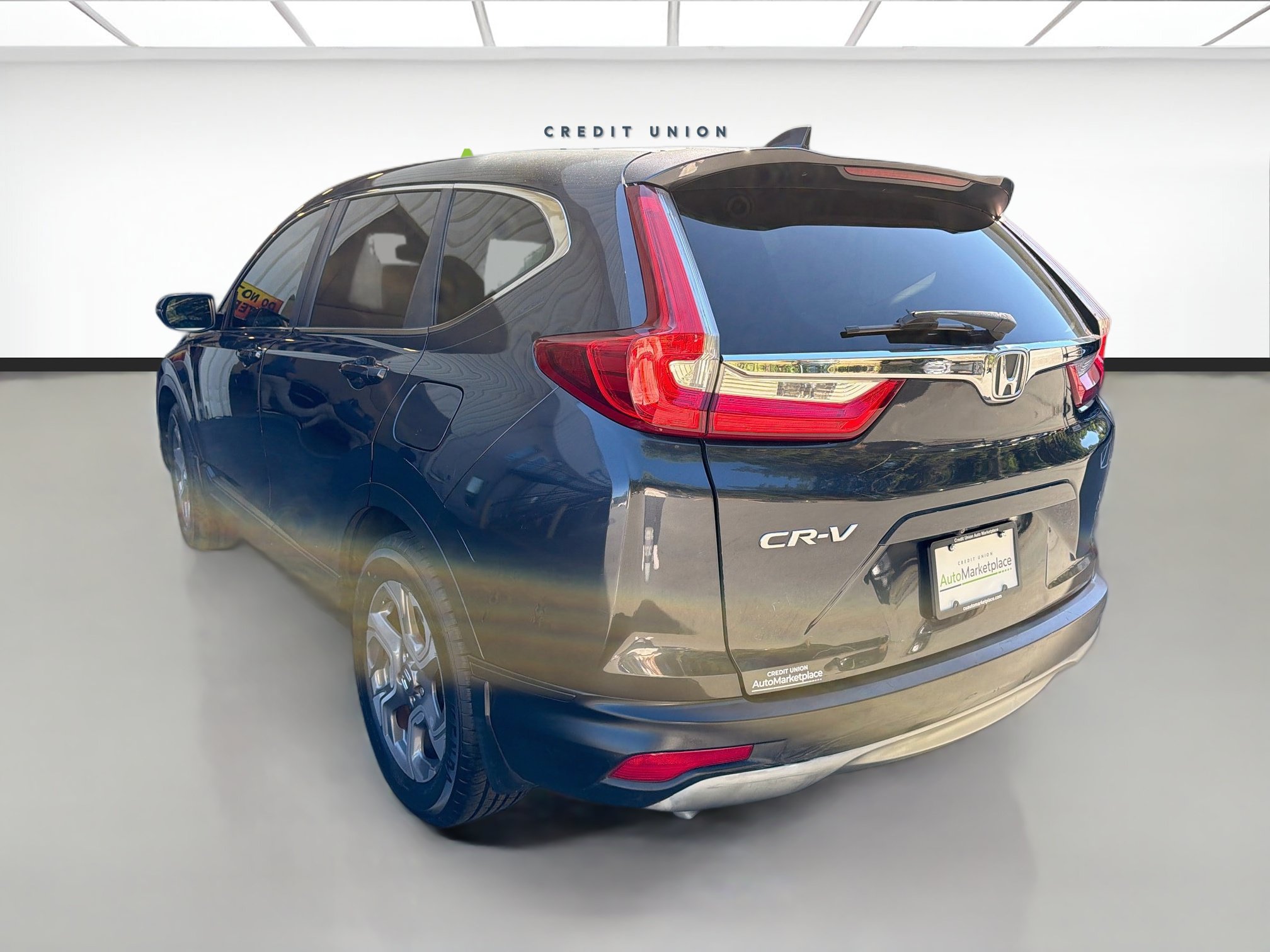Used 2019 Honda CR-V EX-L image 4
