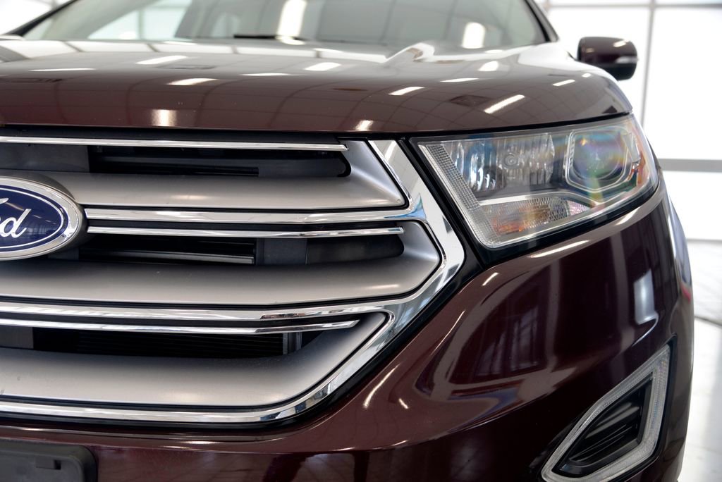 Used 2018 Ford Edge SEL w/ Equipment Group 201A AWD/4WD image 11