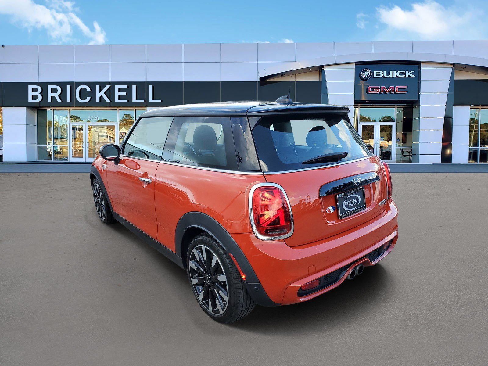 Used 2021 MINI Cooper S FWD image 4
