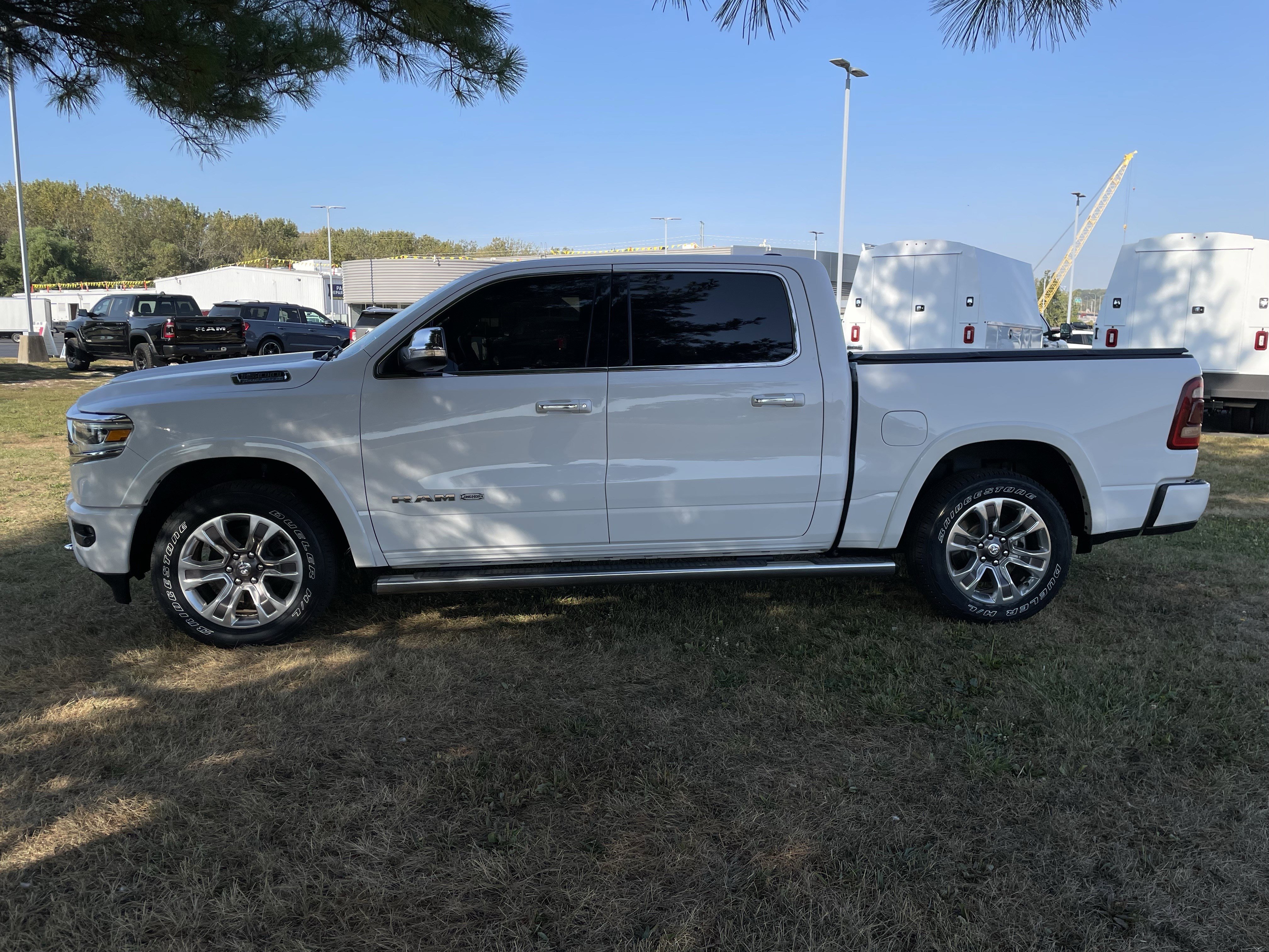 Used 2022 RAM 1500 Limited w/ Body Color Bumper Group image 2
