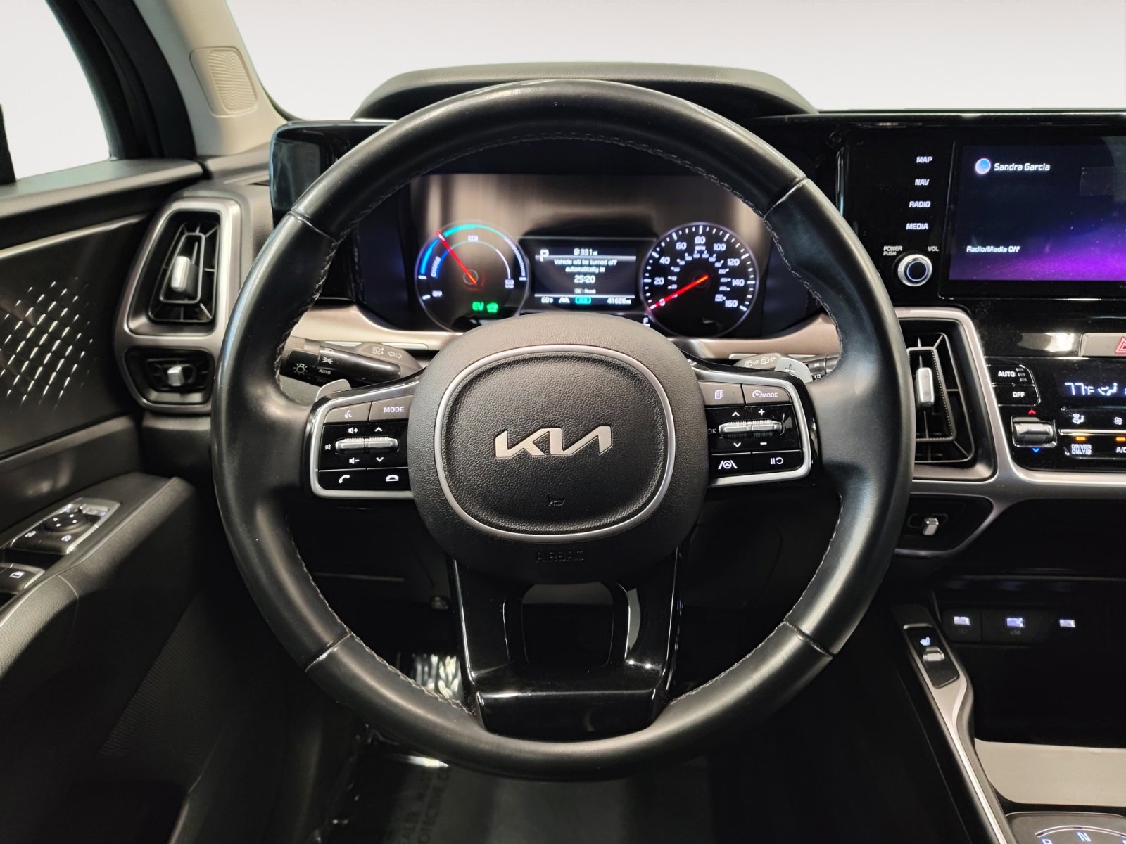 Used 2022 Kia Sorento S image 18