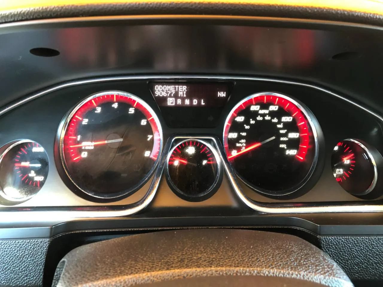 Used 2013 GMC Acadia SLT AWD/4WD image 26