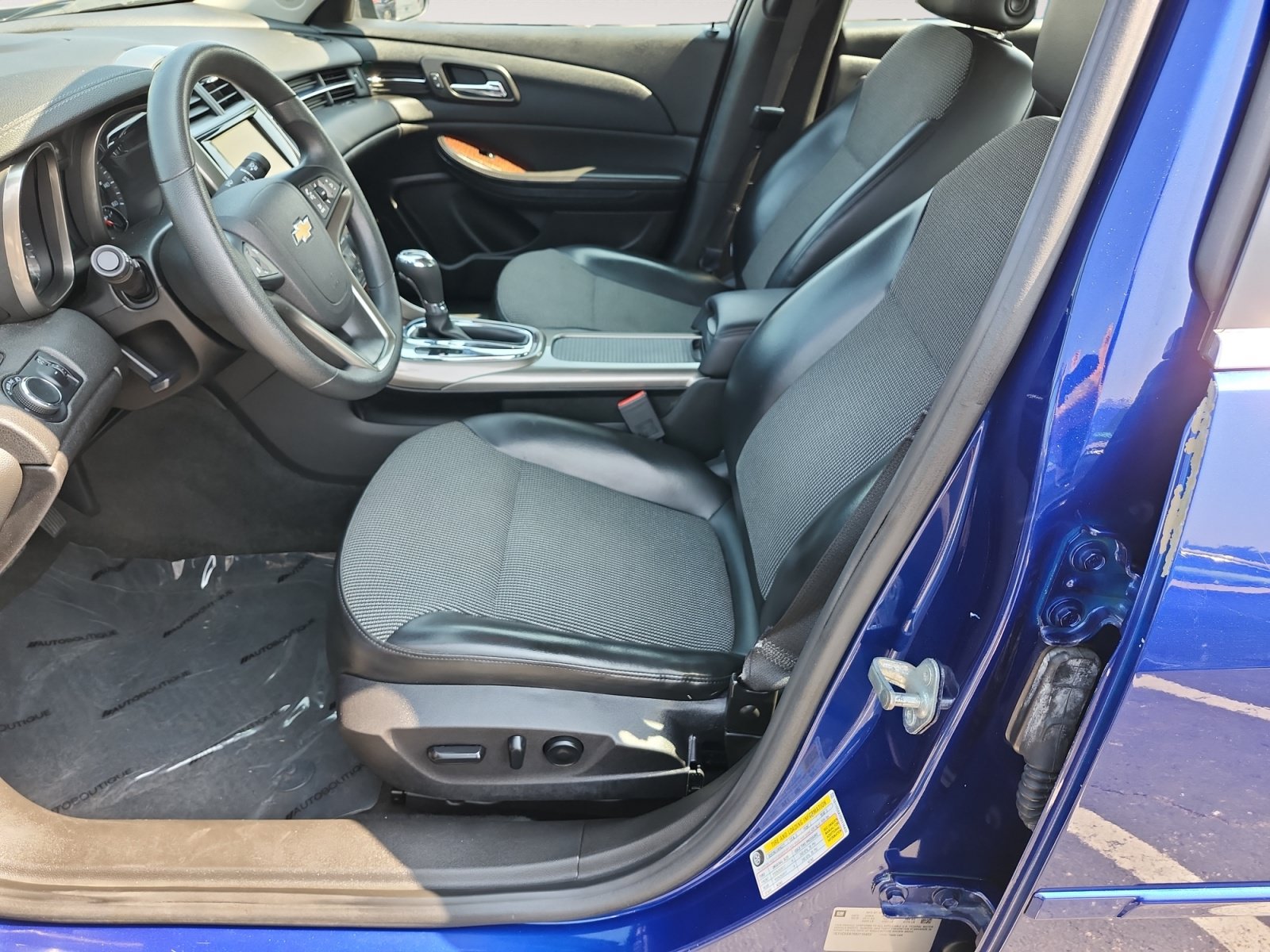 Used 2013 Chevrolet Malibu LT w/ Power Convenience Package FWD image 9