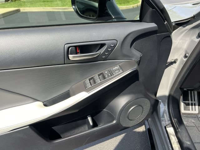 Used 2025 Lexus IS 350 F Sport w/ Navigation Package RWD image 11
