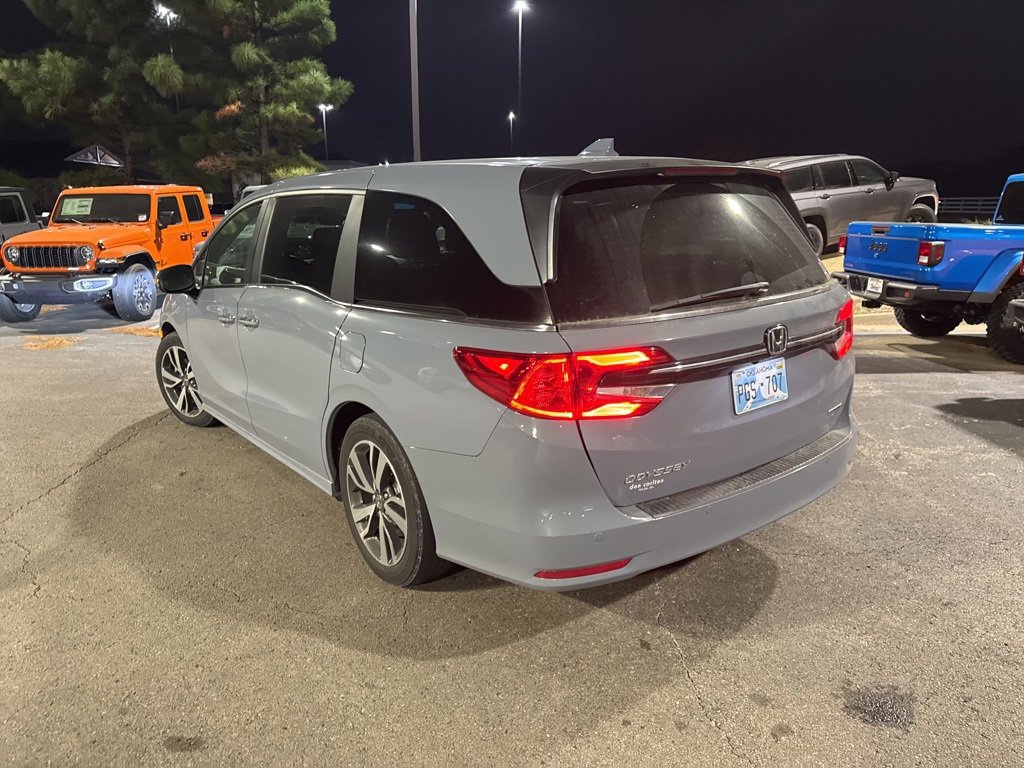 Used 2024 Honda Odyssey Touring image 4