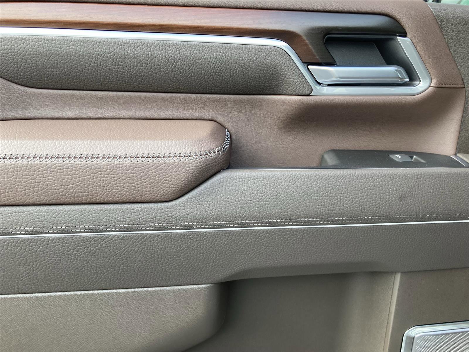 New 2026 GMC Sierra 2500 Denali w/ Denali Reserve Package image 32