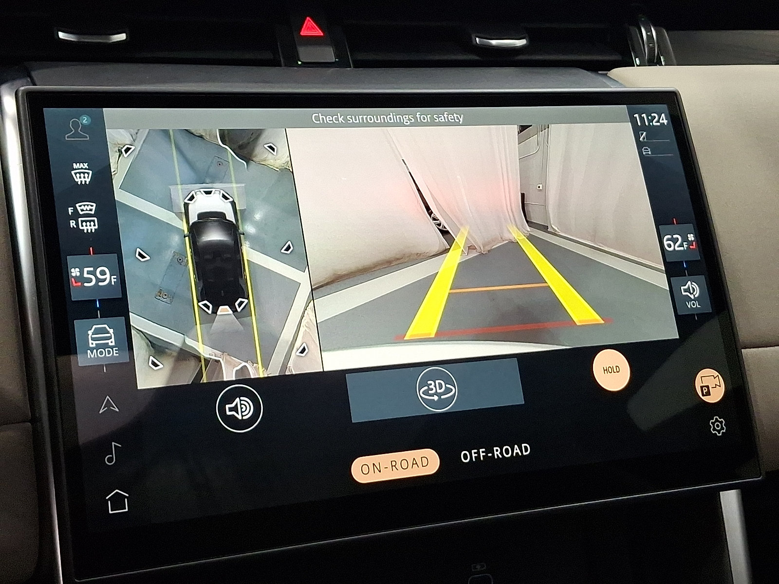 Certified 2025 Land Rover Discovery Sport S AWD/4WD image 19