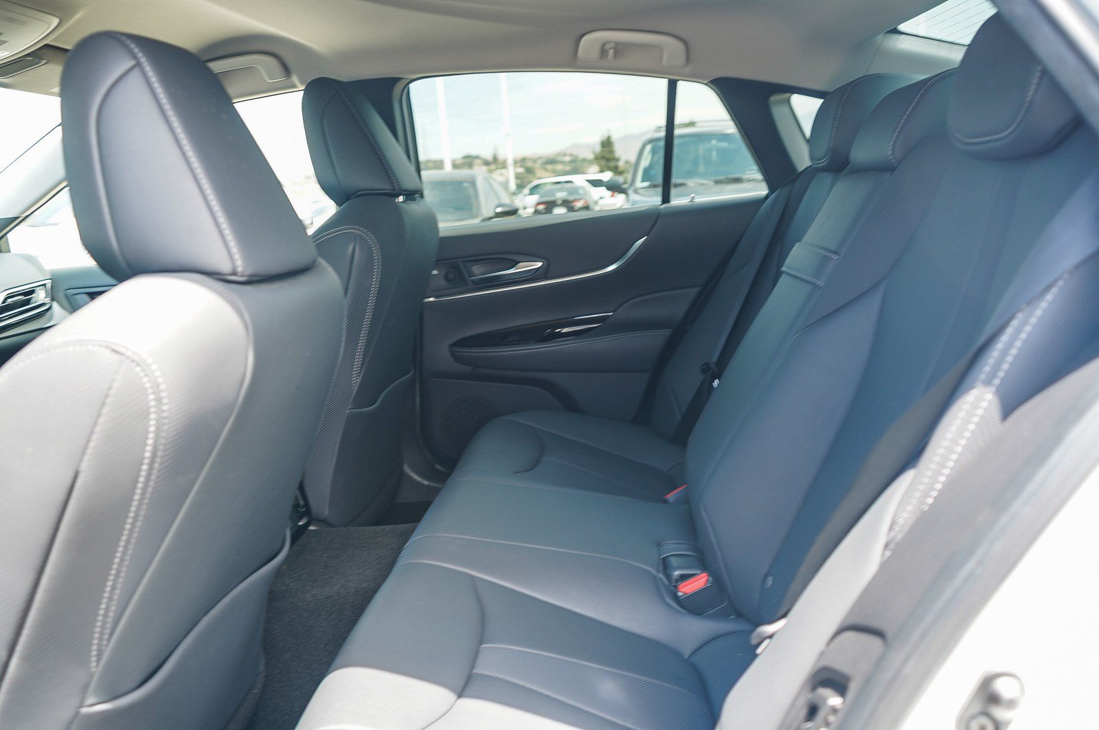 Certified 2022 Toyota Mirai w/ Advanced Technology Package RWD image 18