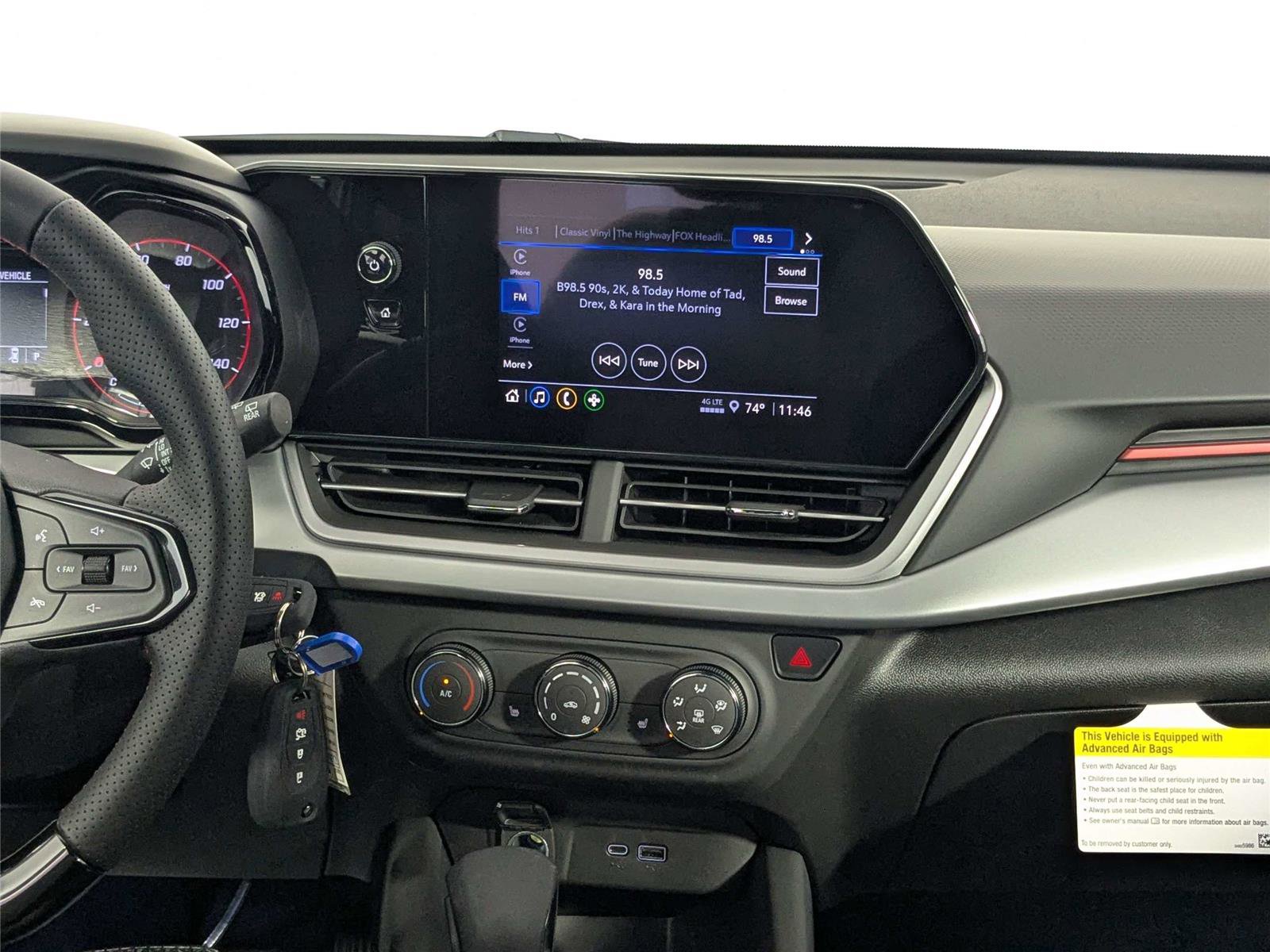 Used 2024 Chevrolet Trax RS w/ Driver Confidence Package image 39