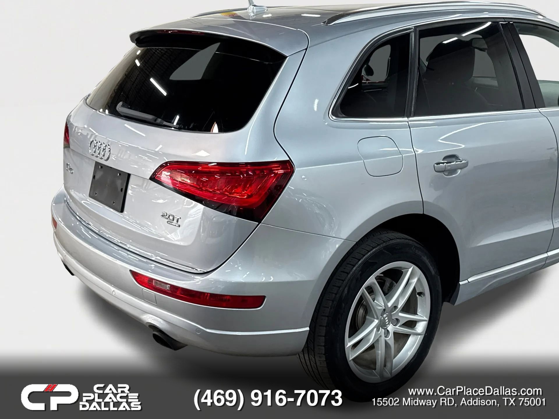Used 2015 Audi Q5 2.0T Premium Plus w/ Technology Package image 12