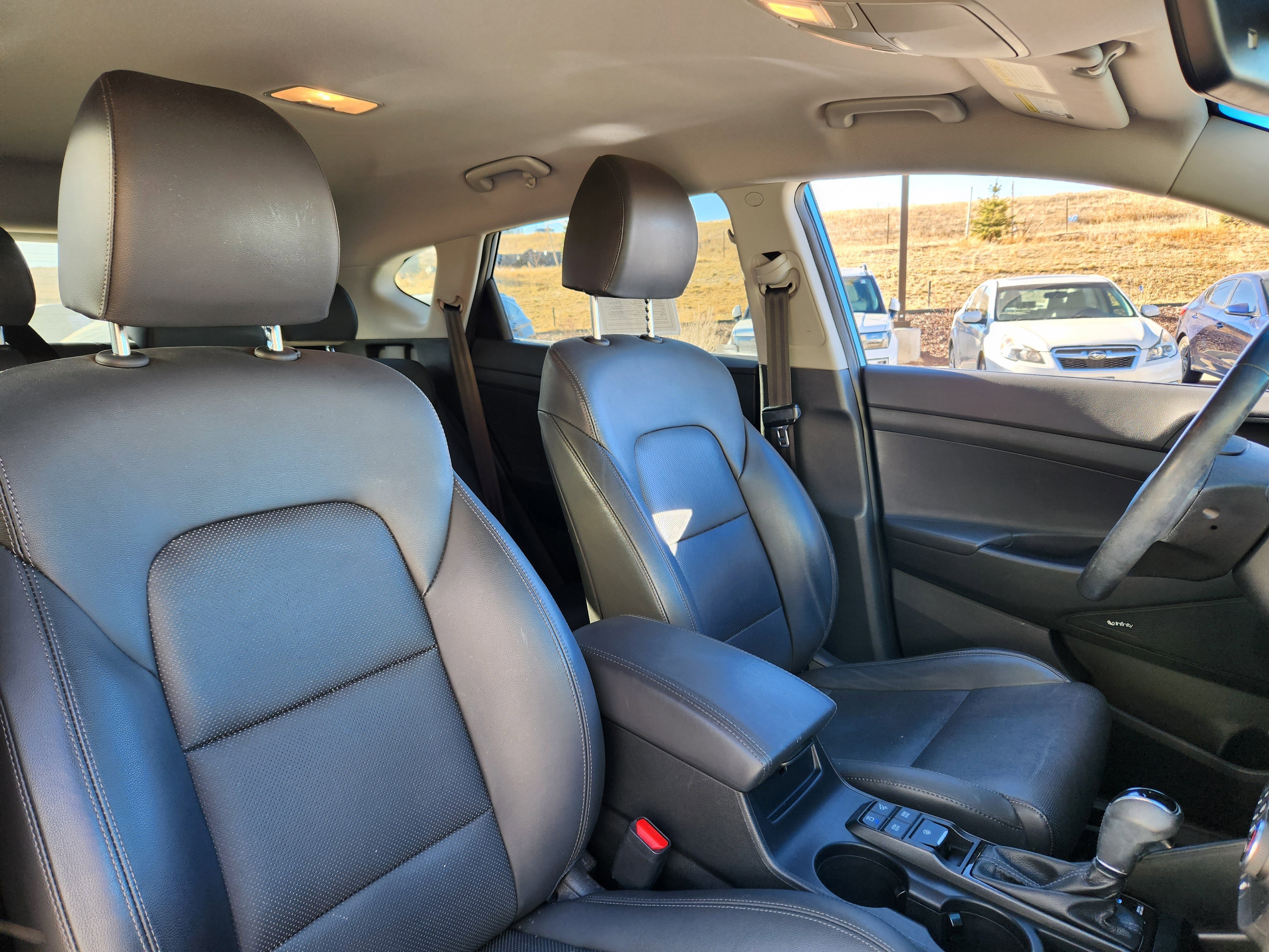 Certified 2021 Hyundai Tucson Limited w/ Cargo Package image 15