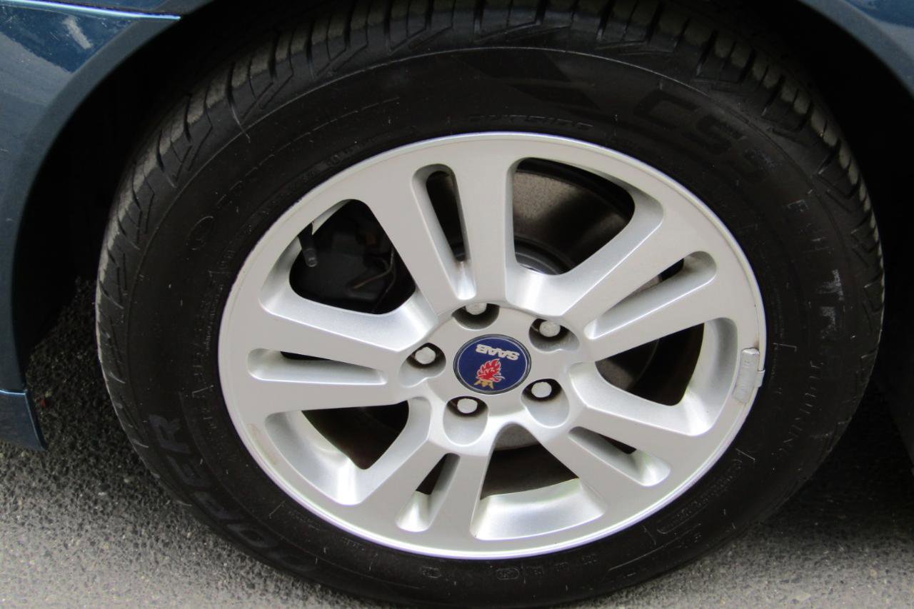 Used 2007 Saab 9-3 2.0T w/ Premium 16 Pkg FWD image 32