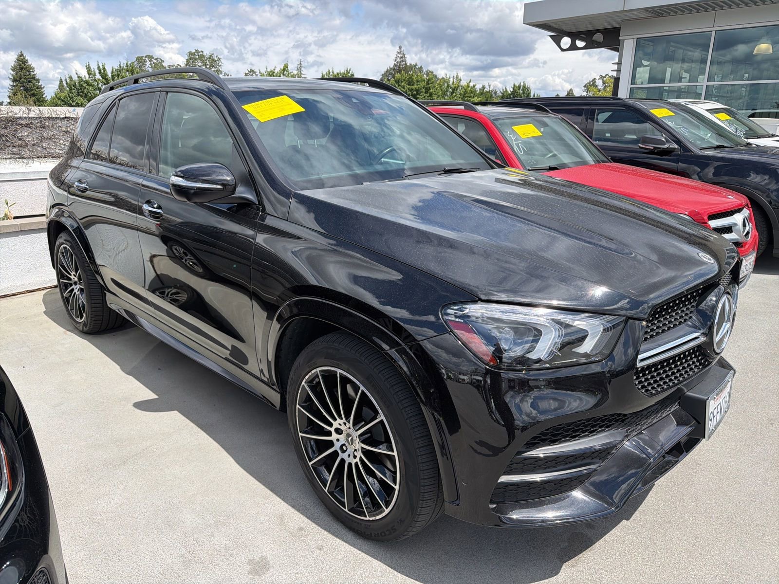 Used 2023 Mercedes-Benz GLE 450 4MATIC image 1